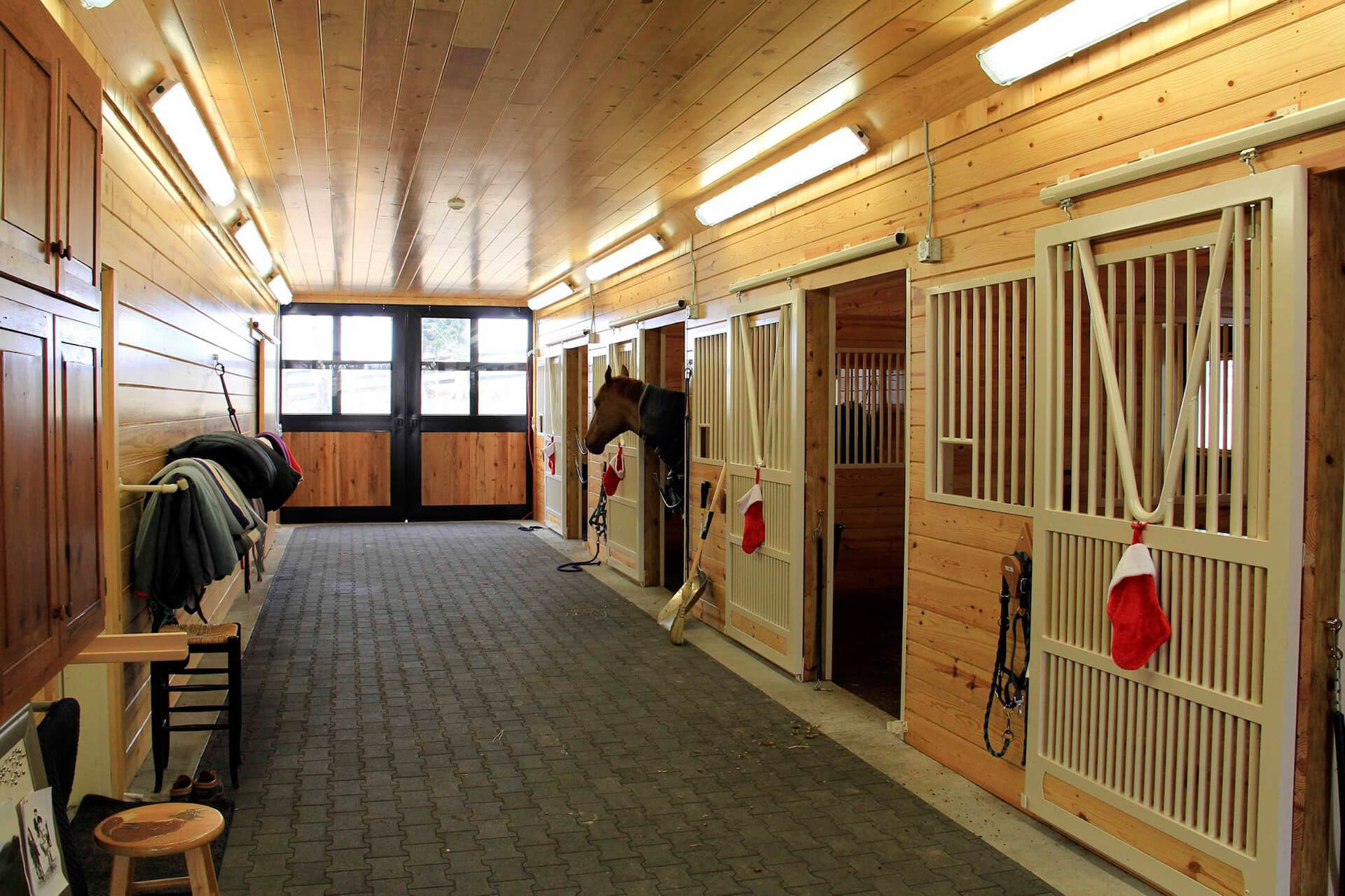 Boyce VA stall fronts