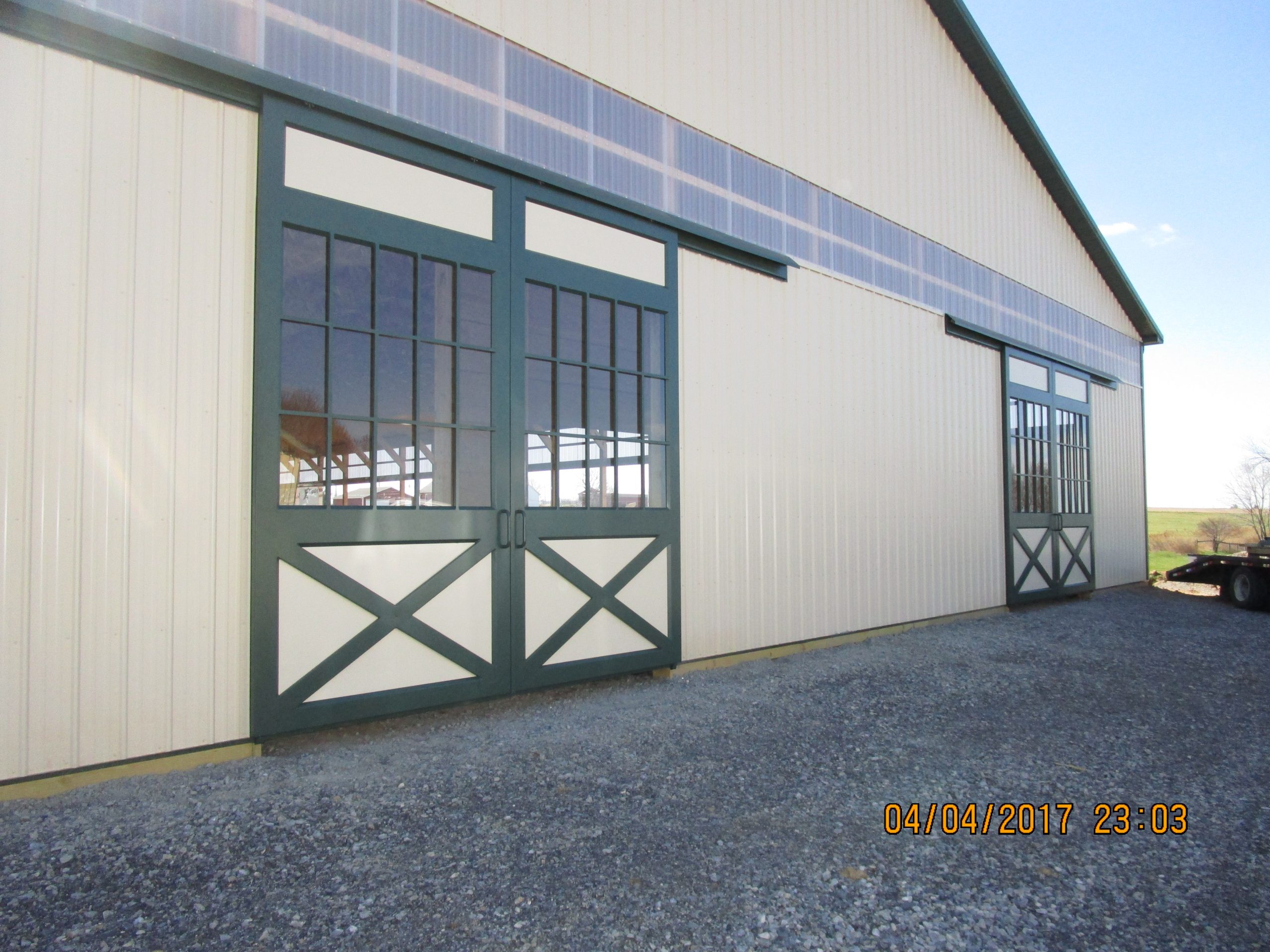 Economy series split sliding doors riding arena