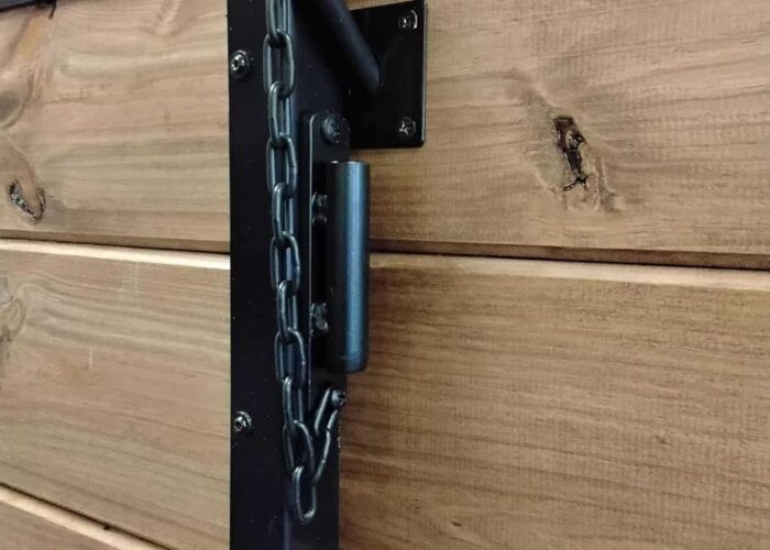 horse-stall-door-pin-latch3